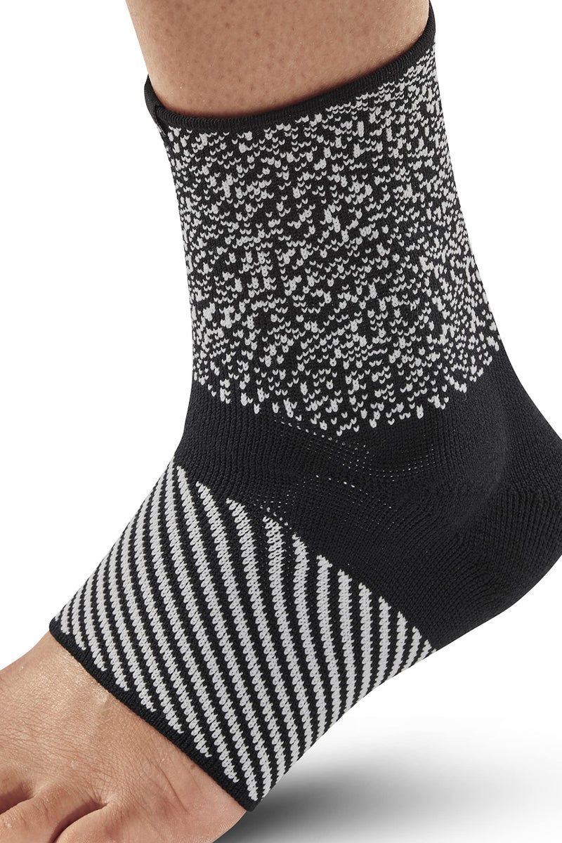 CEP Max Support Ankle Sleeve BlackWhite Unisex XS